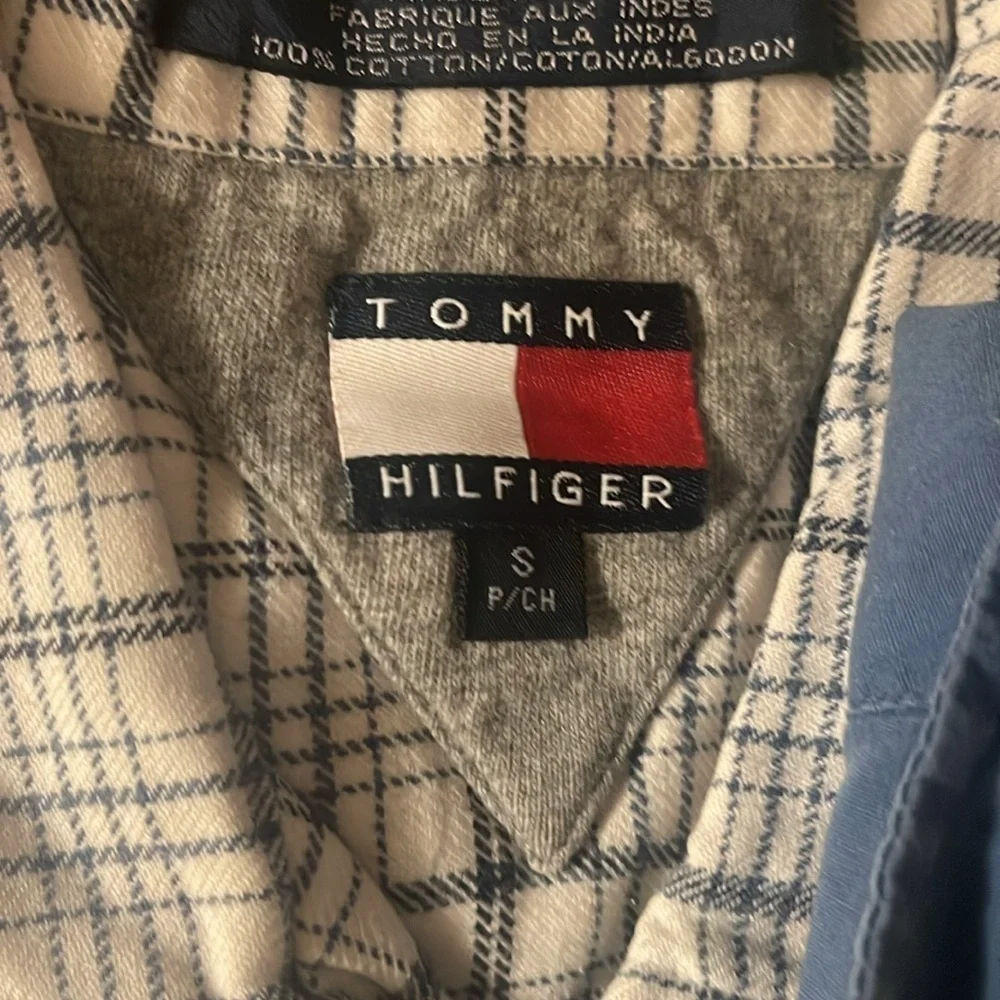 Boys Tommy shirts